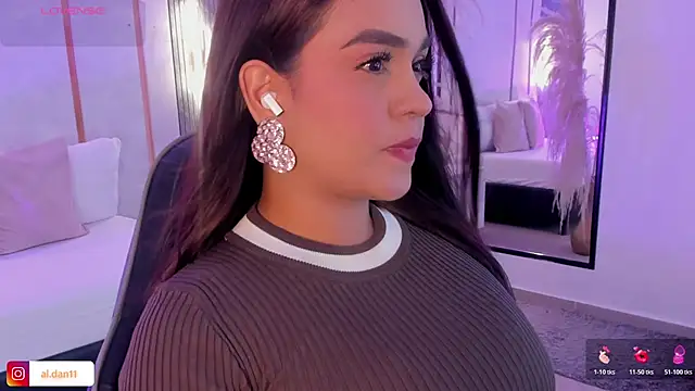 alana dantes  online show from June 2026 07:27:02 PM