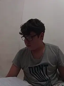 upssamuuu online show from April 2026 09:39:33 PM