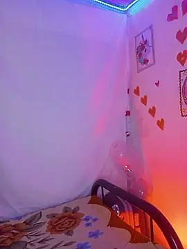 Snapshot of Kataleyaa_Volkova chatting on April 2026 07:03:01 PM Kataleyaa Volkova online show from April 2026 07:03:01 PM