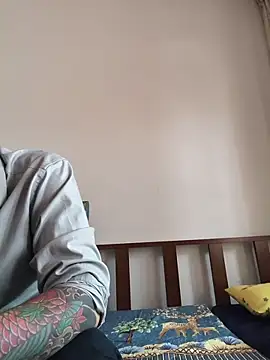 Smooth 79 online show from March 2026 05:02:02 AM