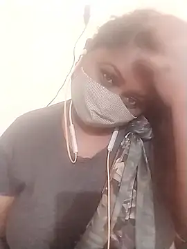 Snapshot of Tamil-Dhara chatting on April 2026 05:43:01 PM Tamil-Dhara online show from April 2026 05:43:01 PM