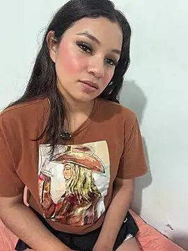 Colochitapupy online show from April 2026 12:30:02 AM