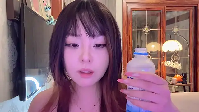 thelittlexx online show from May 2026 07:57:01 AM