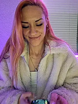 SlimBellaOfficial online show from May 2026 09:34:01 PM