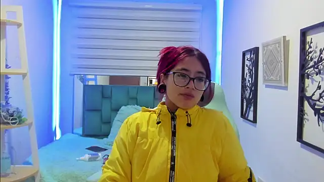 Sara Red X online show from July 2026 04:19:01 AM