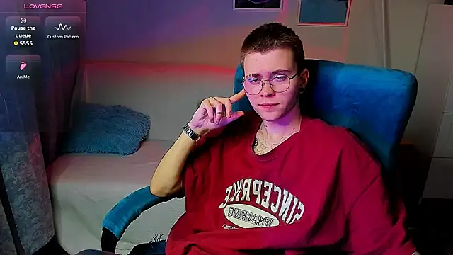 Thomas Norton online show from April 2026 08:57:02 PM