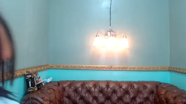 Julia Bliss online show from April 2026 11:27:02 AM