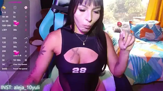 aleja 1028 online show from May 2026 10:04:01 PM