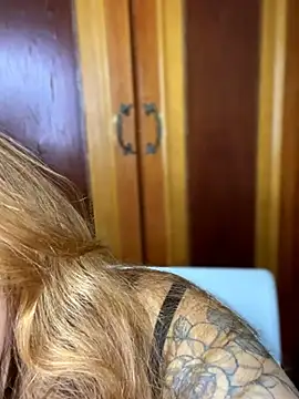  Charlotte 1 online show from April 2026 10:59:01 PM