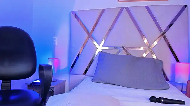 Cory maiden online show from March 2026 03:06:02 AM