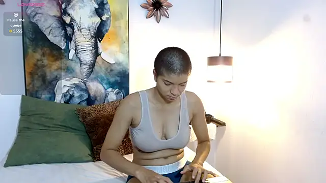 Natasha and zoe  online show from May 2026 12:37:02 PM
