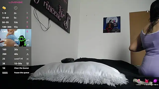 Snapshot of allison_maxtattoo_ chatting on June 2026 03:38:02 PM allison maxtattoo online show from June 2026 03:38:02 PM