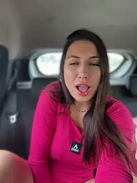 Carolzinhalux69 online show from June 2026 05:39:02 PM