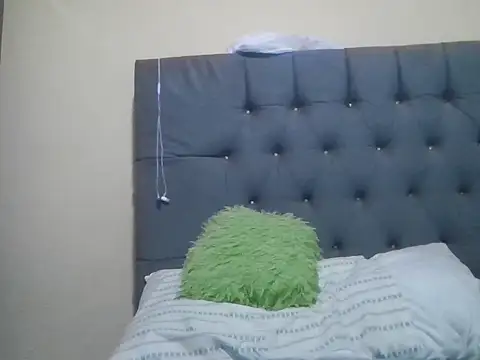 luis20212 online show from March 2026 04:23:01 AM