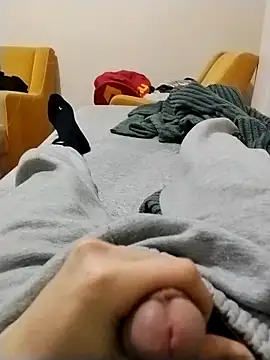 y2561 online show from March 2026 10:43:01 PM