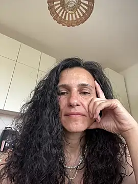 Snapshot of StellaMia263 chatting on June 2026 02:43:02 PM StellaMia263 online show from June 2026 02:43:02 PM