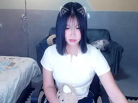 Snapshot of YangYang--baby chatting on April 2026 02:48:02 PM YangYang--baby online show from April 2026 02:48:02 PM