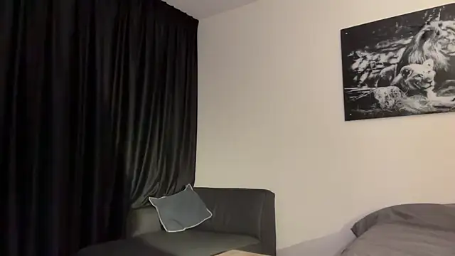 Snapshot of Aria_Vortx chatting on April 2026 08:18:01 PM Aria Vortx online show from April 2026 08:18:01 PM