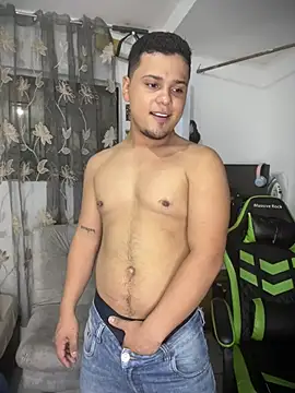 Snapshot of hizli_69 chatting on March 2026 09:36:01 PM hizli 69 online show from March 2026 09:36:01 PM