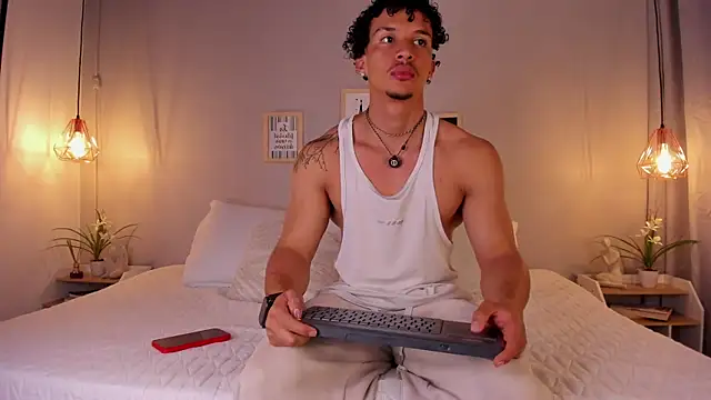 Snapshot of dominik_drake chatting on June 2026 11:41:01 AM dominik drake online show from June 2026 11:41:01 AM