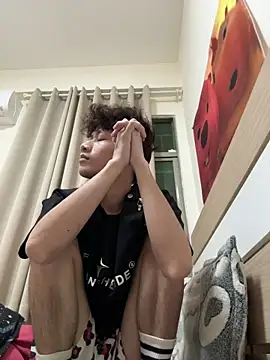 sexyboy-3525 online show from May 2026 02:58:01 PM