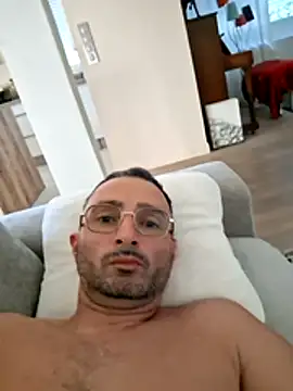 zzrkx online show from July 2026 02:10:02 PM
