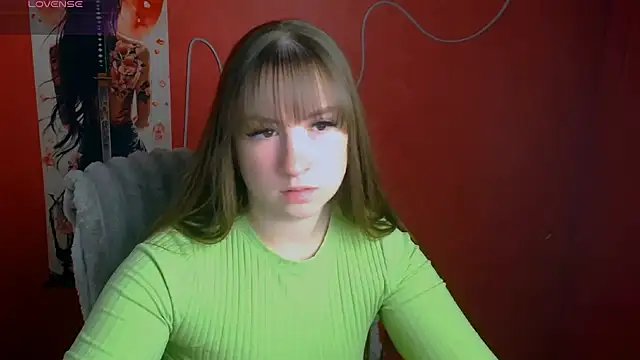 Tiffani Angel online show from May 2026 05:35:02 AM