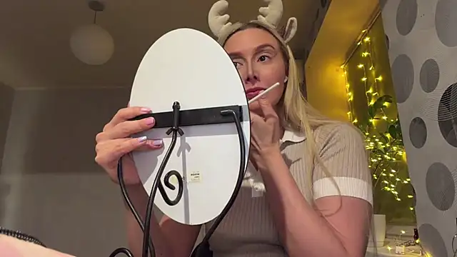 Annycute666 online show from March 2026 05:58:02 PM