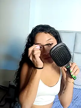 Isis black online show from April 2026 03:44:02 AM