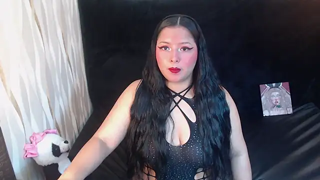 KamylaBiker online show from May 2026 12:05:01 AM