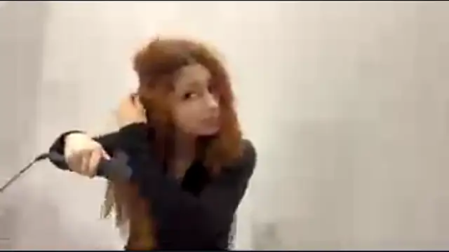 Snapshot of AnalisaPfliger chatting on April 2026 03:39:02 AM AnalisaPfliger online show from April 2026 03:39:02 AM