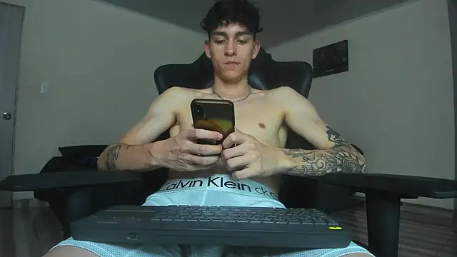 Luke Chill online show from June 2026 04:17:01 AM