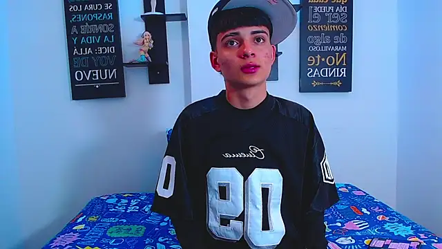 Snapshot of milo_hot_ chatting on March 2026 07:58:01 PM milo hot online show from March 2026 07:58:01 PM