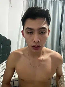 jmaxter online show from April 2026 04:34:01 AM