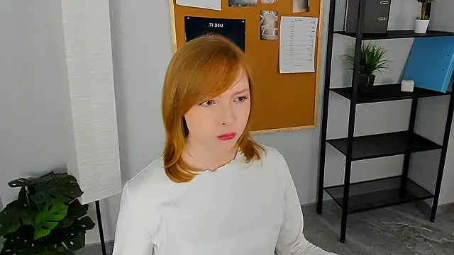 CherryCrushLove online show from April 2026 06:05:02 AM