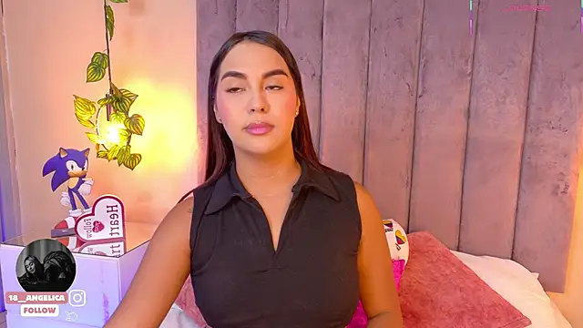 Snapshot of angelicaa_garcia chatting on July 2026 11:16:02 AM angelicaa garcia online show from July 2026 11:16:02 AM