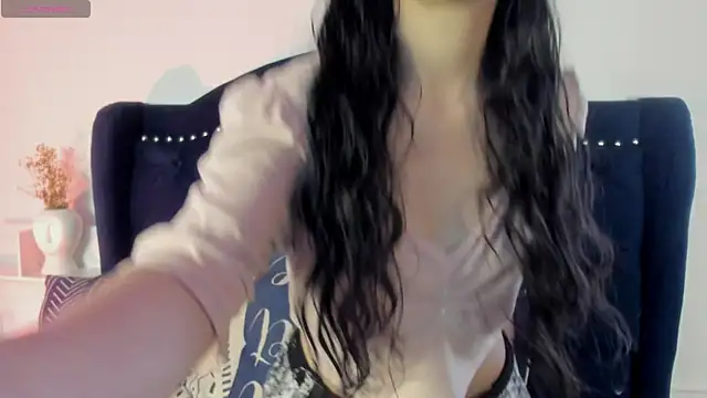 Honney Bunny18 online show from April 2026 02:37:02 PM