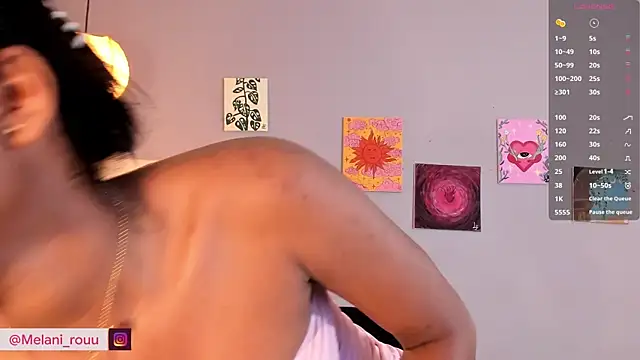 Melaniaa Roussee online show from May 2026 03:02:02 AM