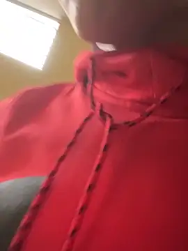sebascuterouss online show from May 2026 01:29:01 PM