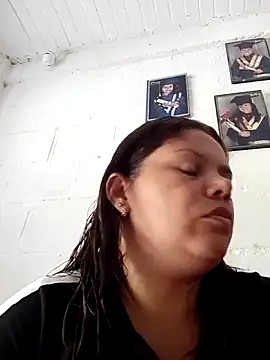 Zafiro MD online show from April 2026 01:19:01 PM