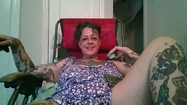 Kitty bang online show from July 2026 10:26:02 PM