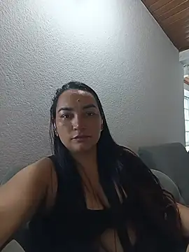 kasandra001 online show from May 2026 09:32:01 PM