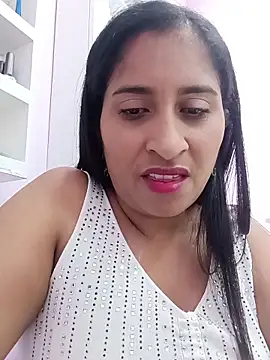 SofiaMendez1  online show from April 2026 08:57:02 PM