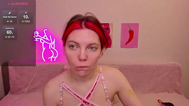 Marie Reyess online show from May 2026 04:52:01 AM
