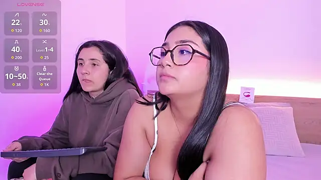 Elisa n Emma online show from May 2026 07:43:02 PM