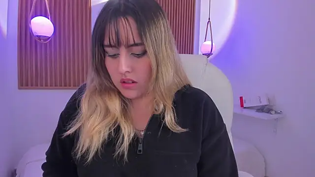 Snapshot of jenny_Dream_ chatting on July 2026 03:51:01 PM jenny Dream online show from July 2026 03:51:01 PM