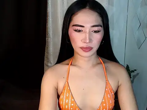 urasiankylie online show from May 2026 02:23:01 PM