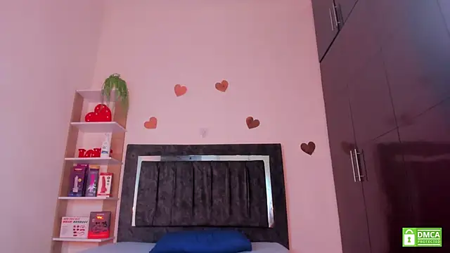 Blair Curvy online show from July 2026 12:42:02 PM