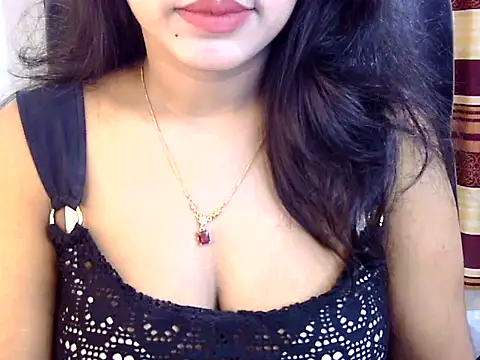 Noor Zarin online show from May 2026 02:29:01 AM