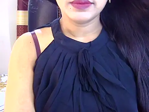 Noor Zarin online show from May 2026 06:57:01 PM